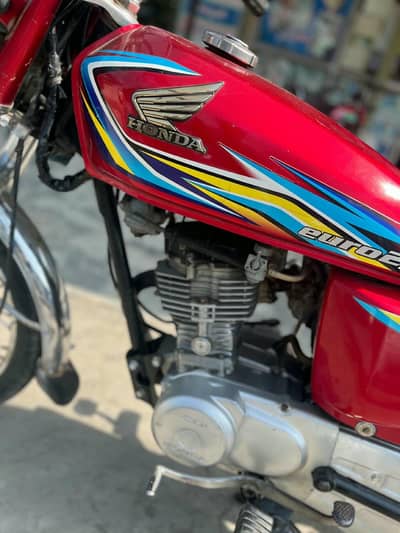 Honda CG 125