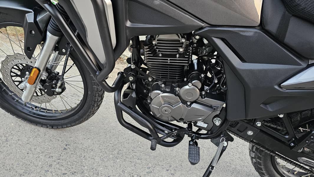 Carrera 250cc 4
