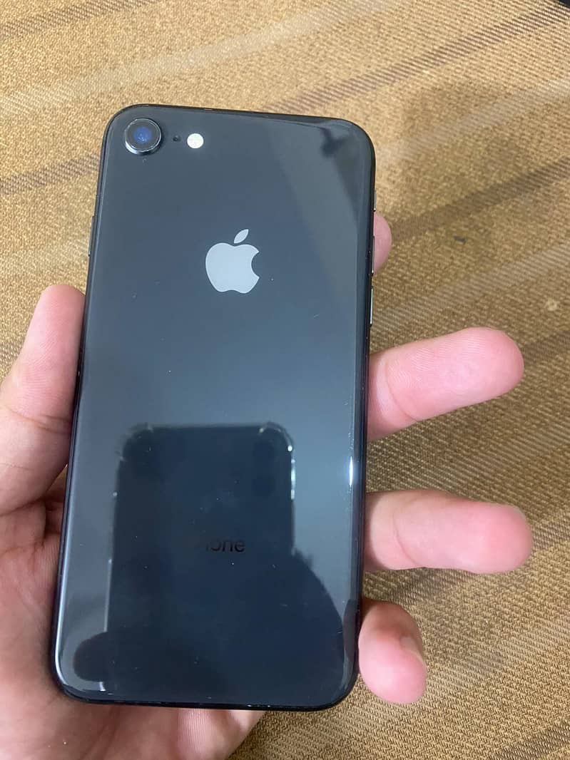 Apple iPhone 8 2