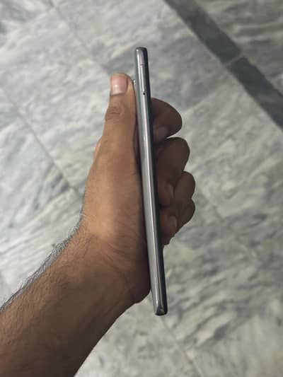 Samsung Mobile A71