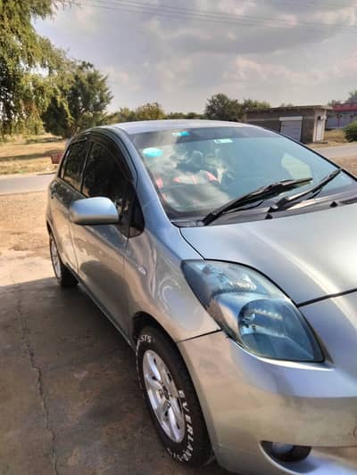 Toyota Vitz 2007