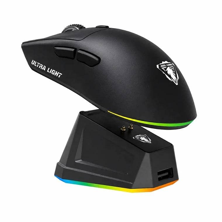 Wireless Gaming Mouse with Docking Stand 1