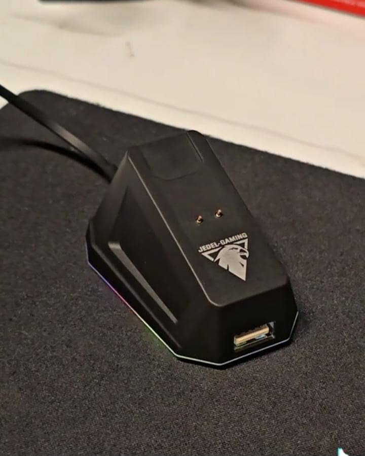 Wireless Gaming Mouse with Docking Stand 2