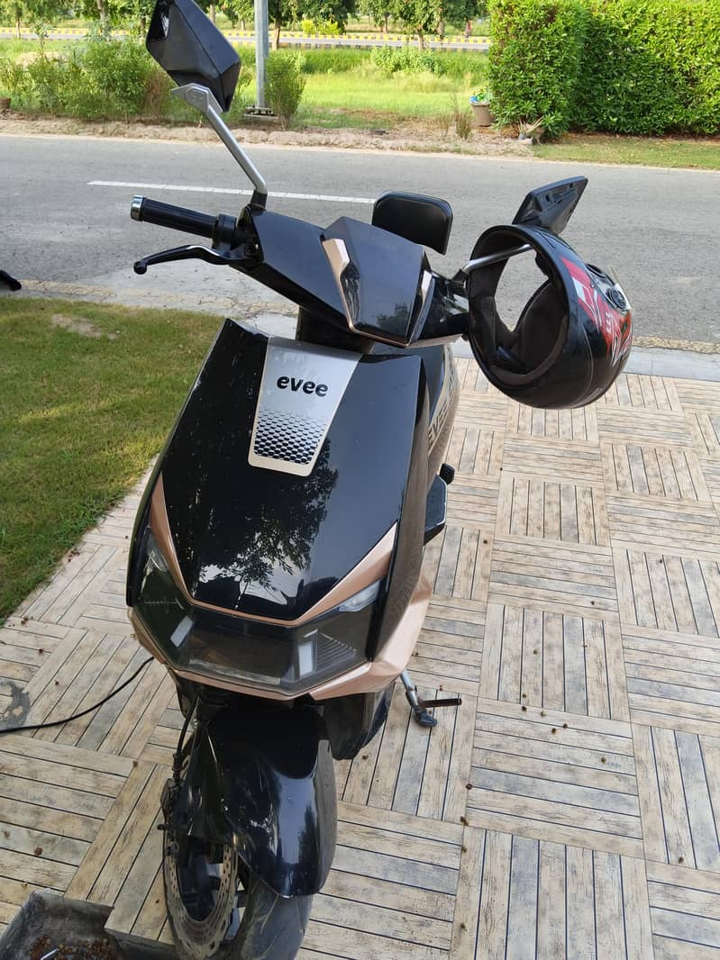 Evee S1 pro. mint cndection 1