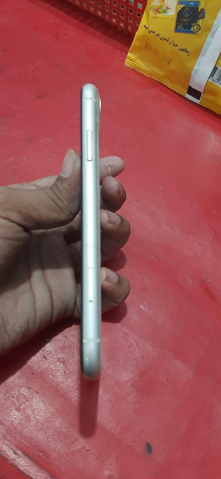Apple iPhone 11 3