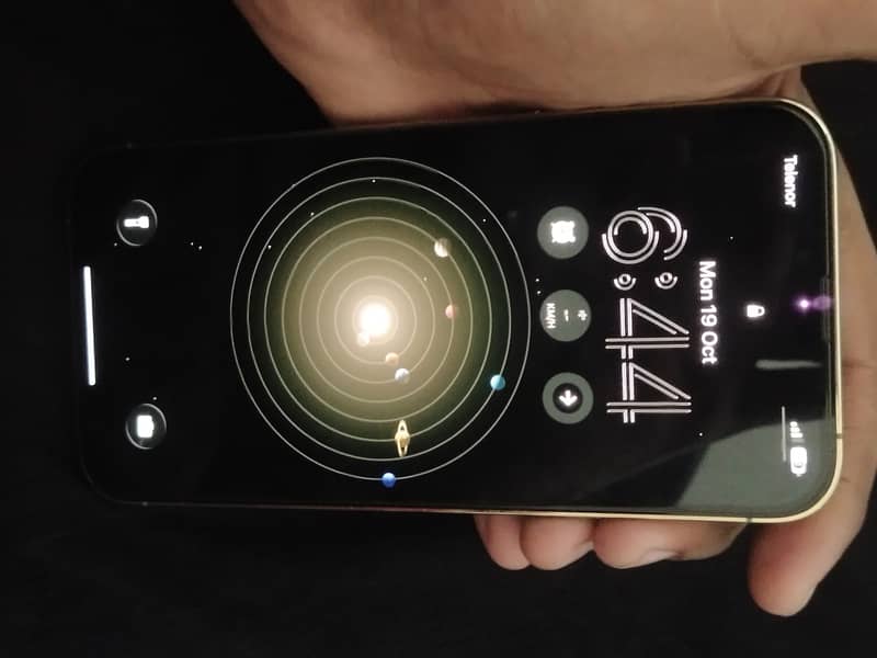 Apple iPhone 13 Pro Max 4