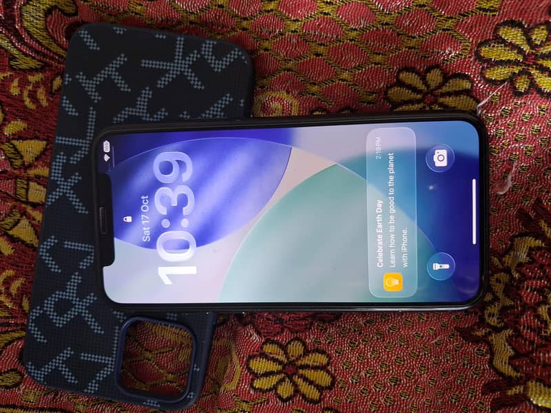 Apple iPhone 11 Pro 1