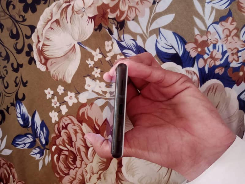 GOOGLE PIXEL 6 7
