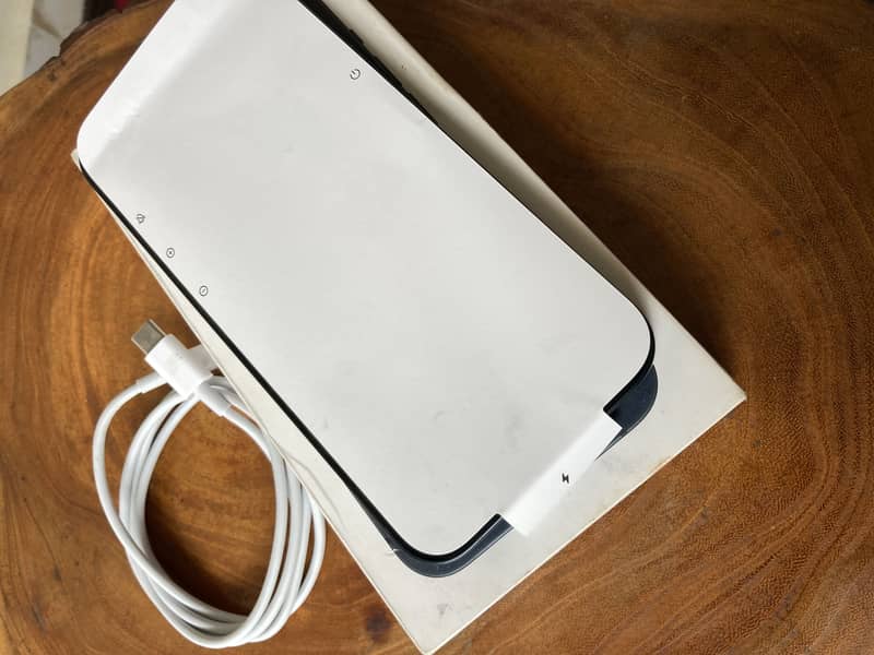 Apple iPhone 13 8