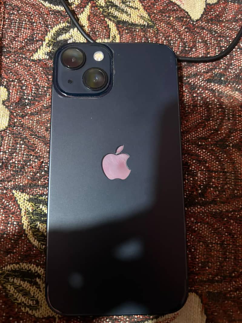 Apple iPhone 13 2