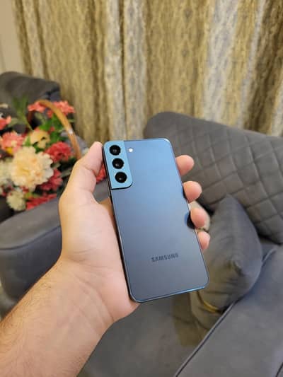 Samsung Mobile S22