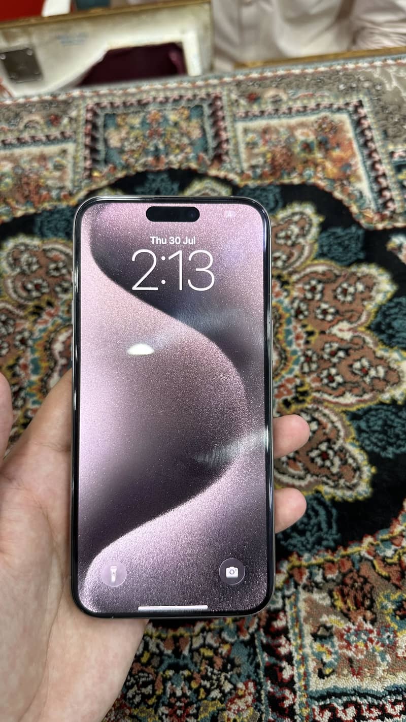 Apple iPhone 15 Pro Max 1