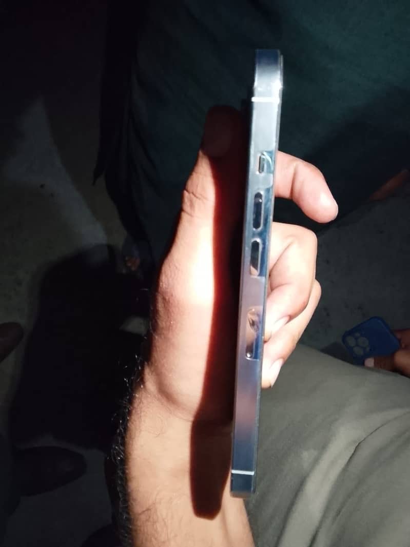Apple iPhone 13 Pro jV 3