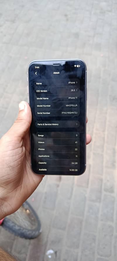 Apple iPhone 11