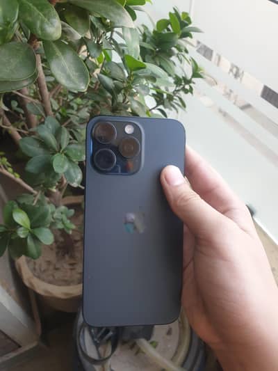 Apple iPhone 15 Pro Max