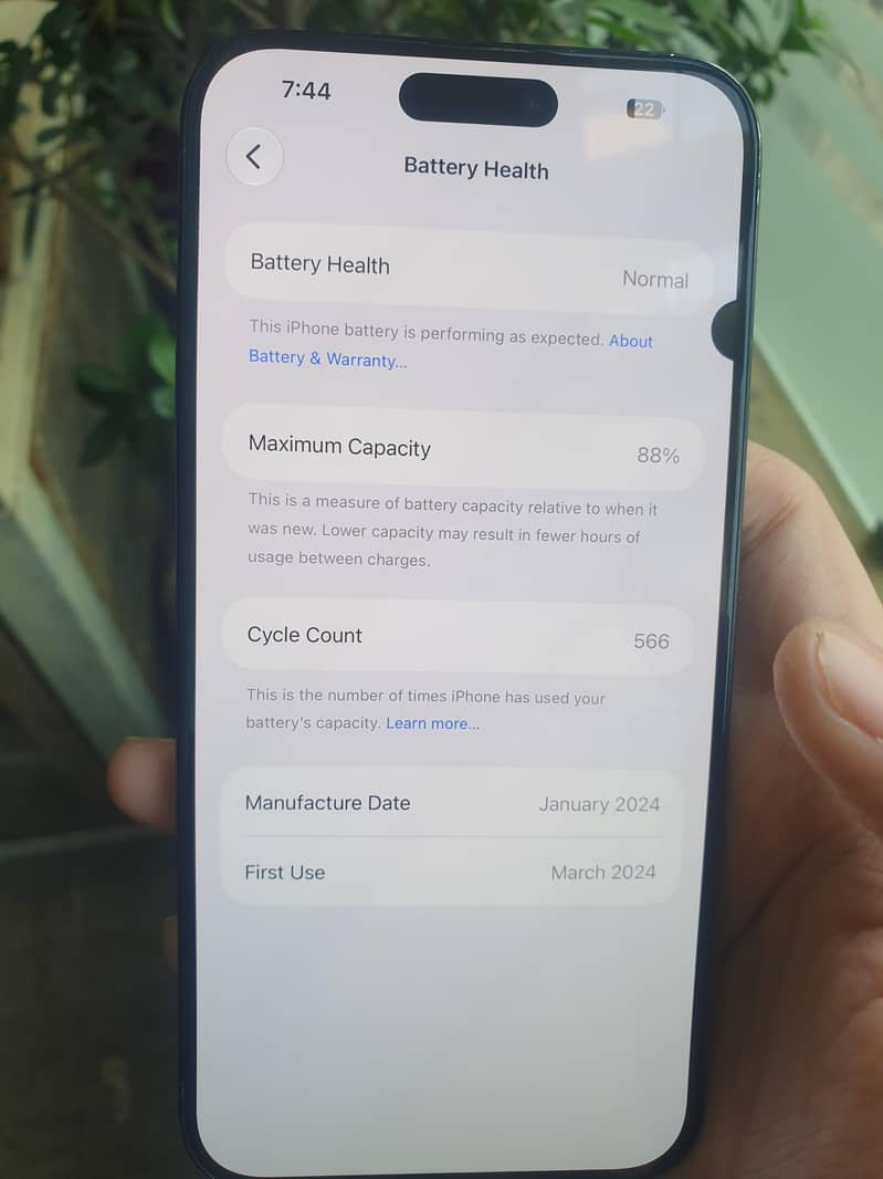 Apple iPhone 15 Pro Max 5