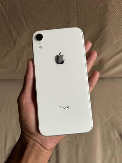 Apple iPhone XR
