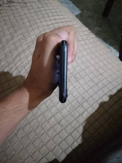 Apple iPhone XR