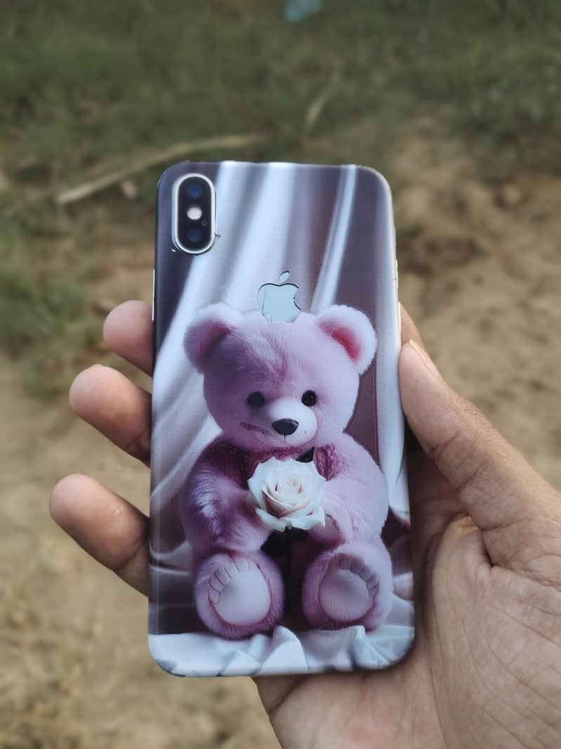 Apple iPhone X 3