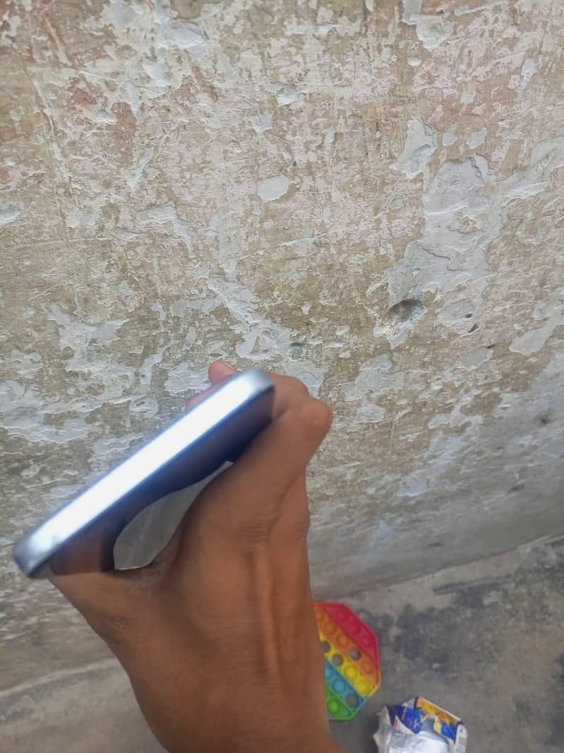 Realme Note 60 7