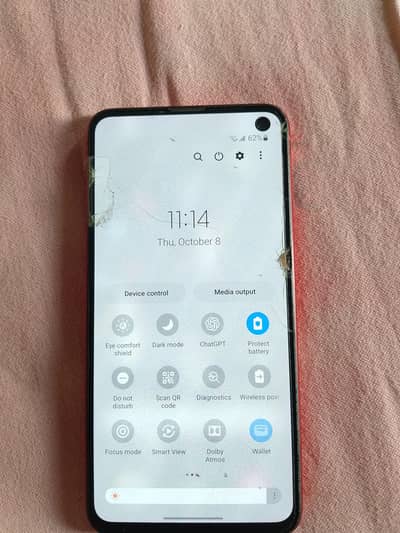 Samsung Mobile S10e