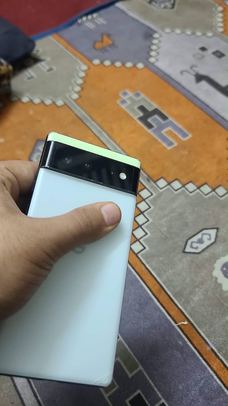 Google Pixel 6 5