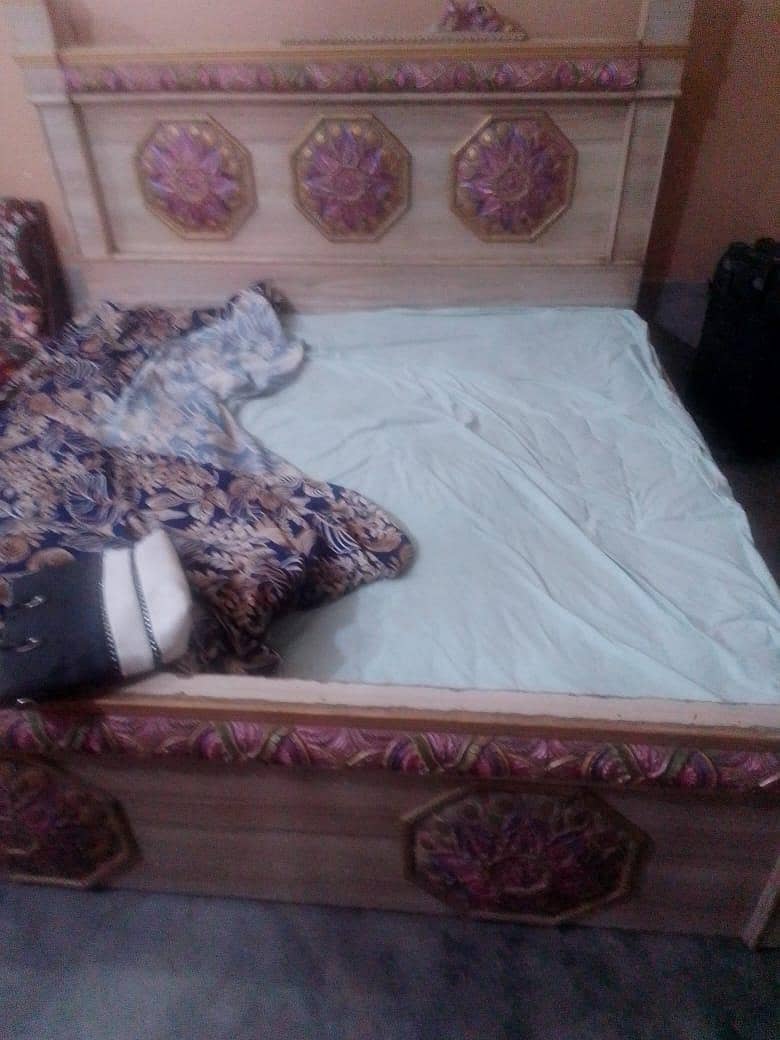 double bed 0