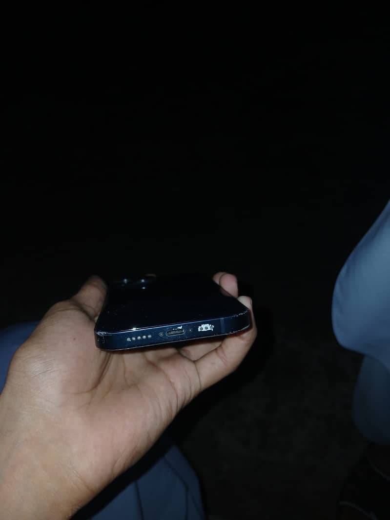 Apple iPhone 14 1