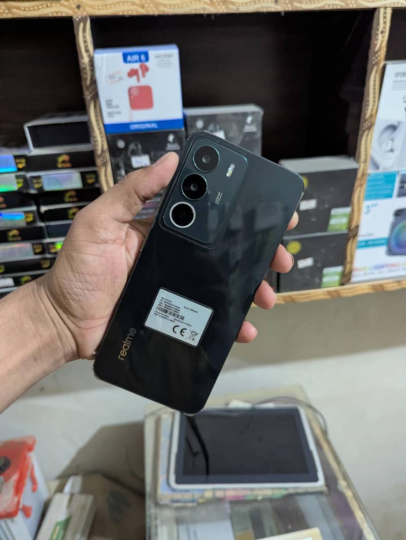 Realme c71 0