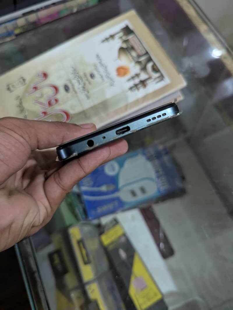 Realme c71 1
