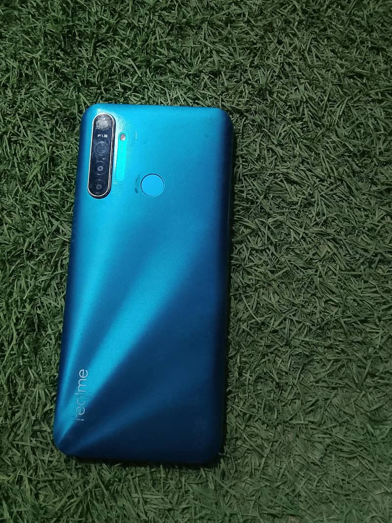 Realme 5i 1