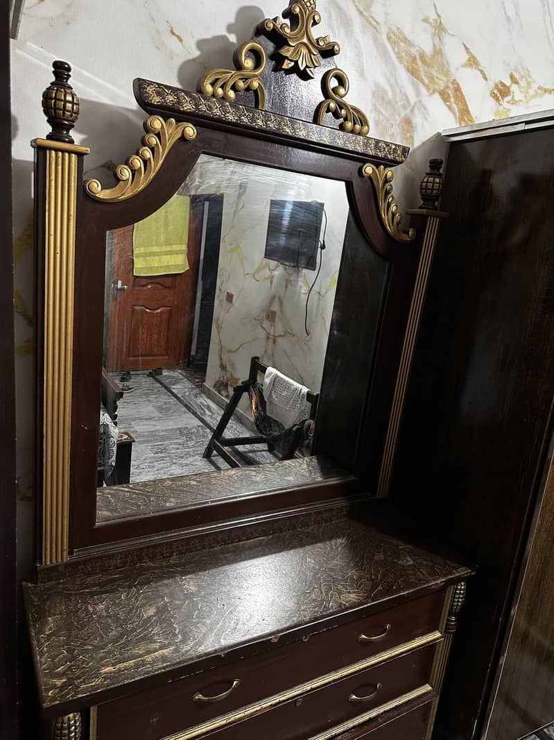 Dressing Table 2