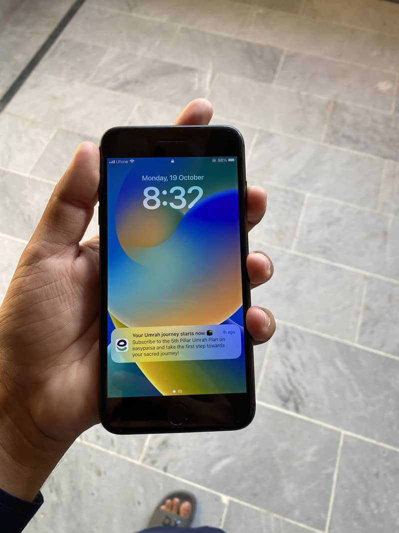 Apple iPhone 8 Plus 0