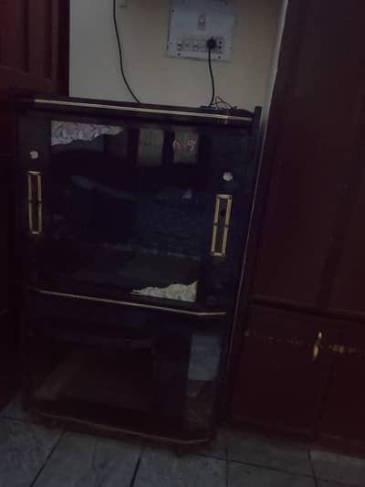 tv trolley in good condition