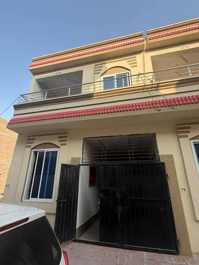 3 mrla Sami double story luxury house very close to Rafyqamer road urgent Sale