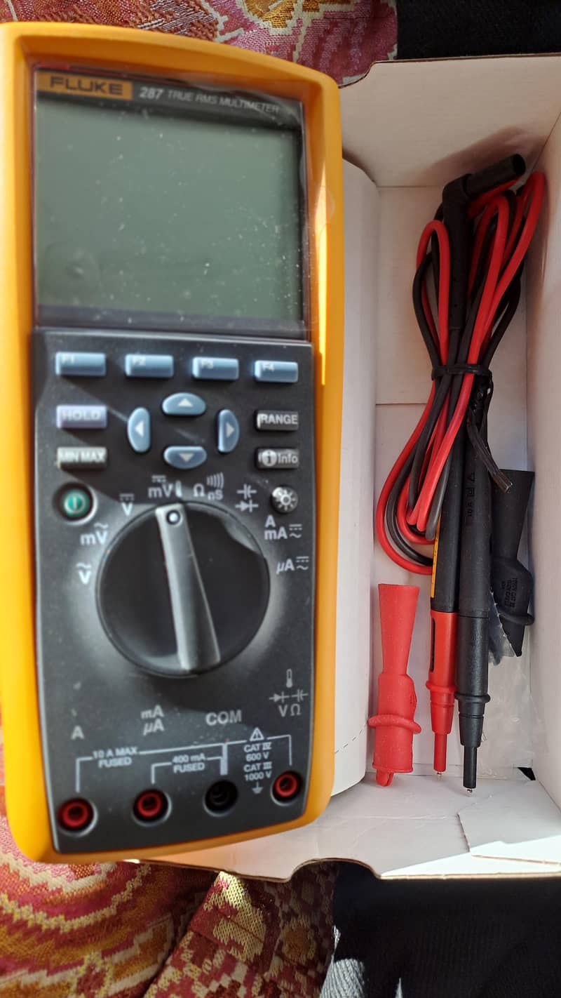 Fluke 287 Electronic logging multimeter 2