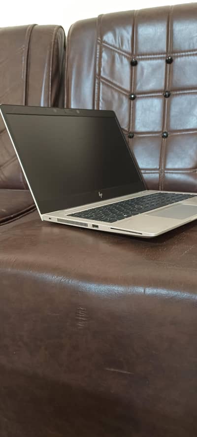 HP Elitebook 745 G5