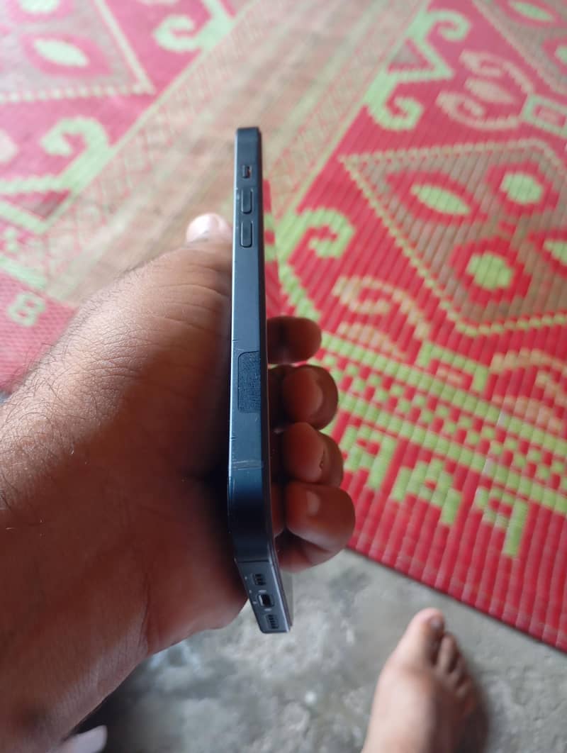Apple iPhone 14 1