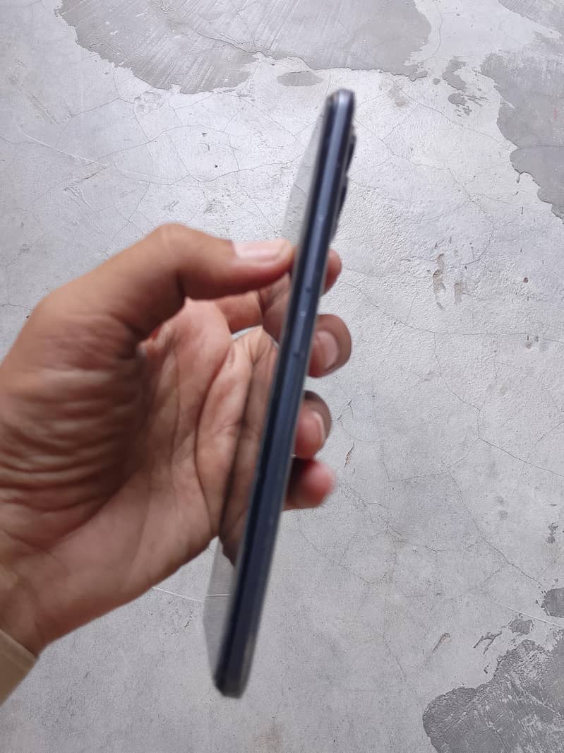 Realme 8 4