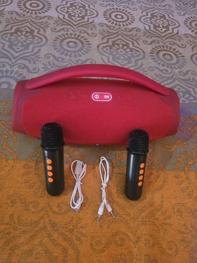 JBL پورٹیبل بلوٹوتھ اسپیکر 2 وائرلیس مائیکروفون کے ساتھ - بالکل نیا