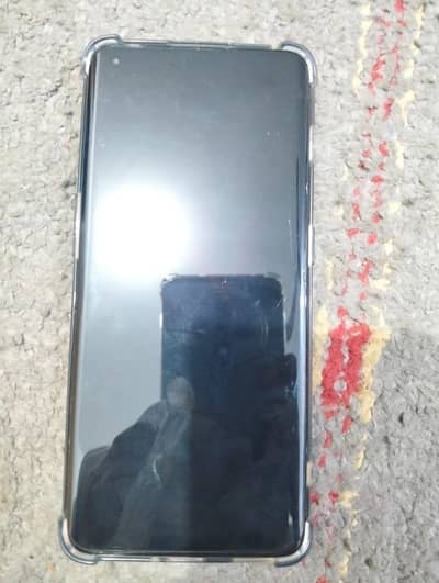 One Plus 10 Pro clear display no dot no shade