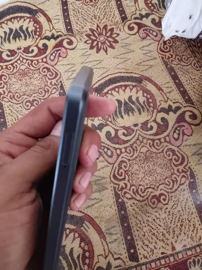 OPPO A3 5