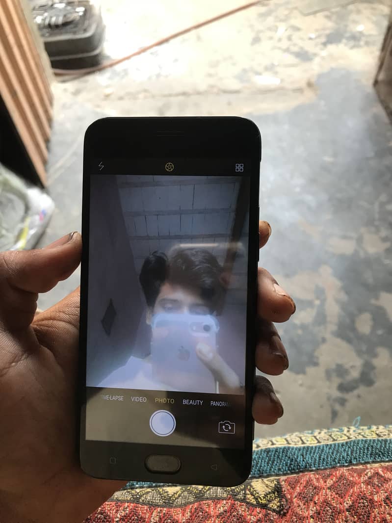 OPPO A57 2