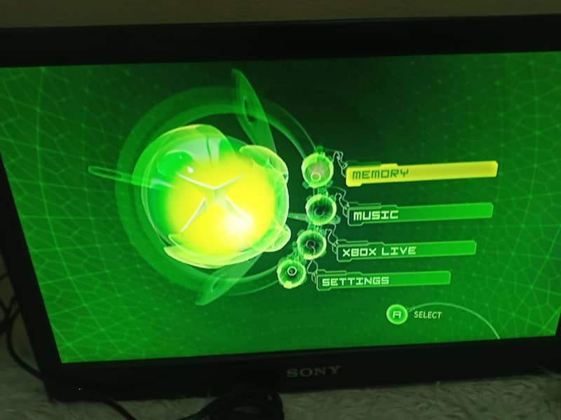xbox OG with two controllers 3