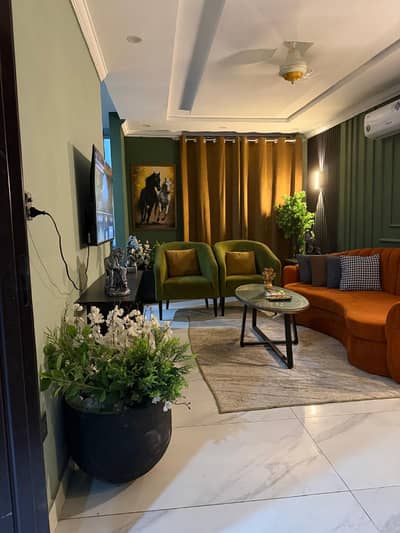 2 BEDROOMS FURNISHED APARTMENT IS AVAILABLE FOR RENT ON DAILY BASIS