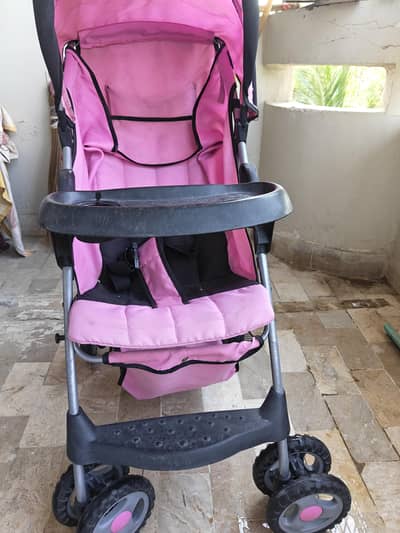 IMPORTED QUALITY BABY STROLLER / PRAM FOLDABLE WITH FOOD TRAY FOR SALE