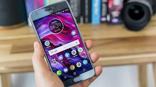 Motorola X4. . . Gaming Device