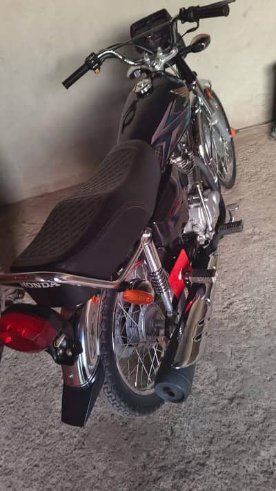 Honda Bike 2026 Model – Excellent Condition – Applied For