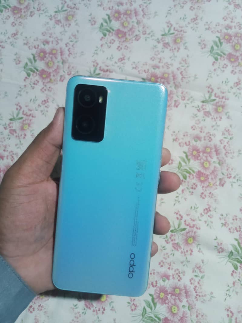 OPPO A76 4