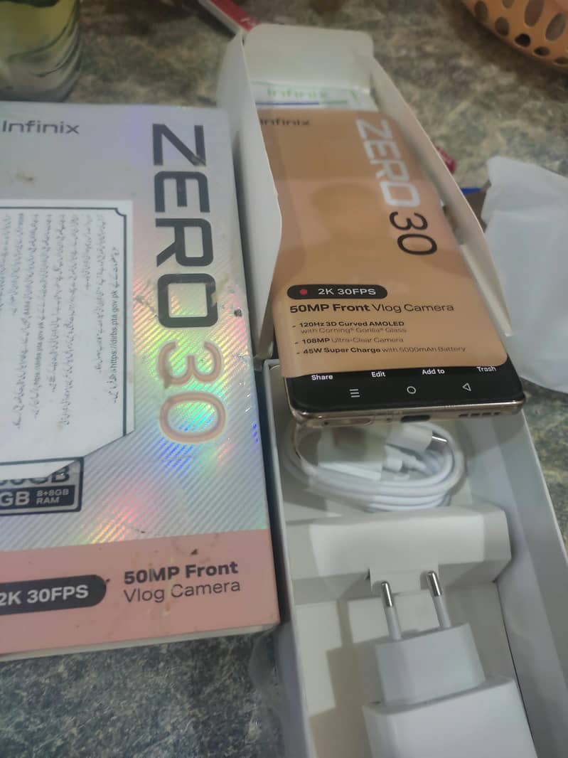 Infinix Zero 30 4